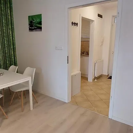 Club 218 Wellness Apartman Siofok