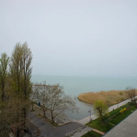 Club 218 Wellness Apartman Apartman Siófok