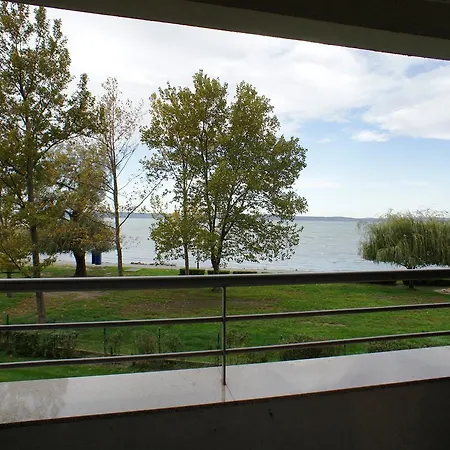 Club 218 Wellness Apartman Apartman Siófok