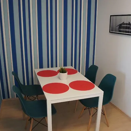 Club 218 Wellness Apartman Siofok