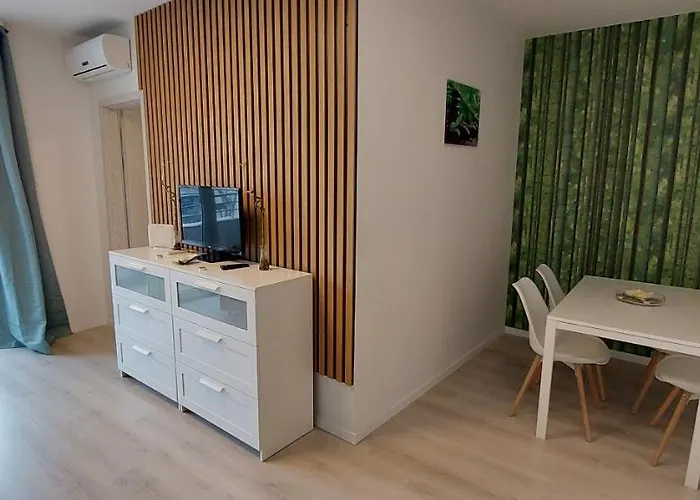 Club 218 Wellness Apartman Siófok