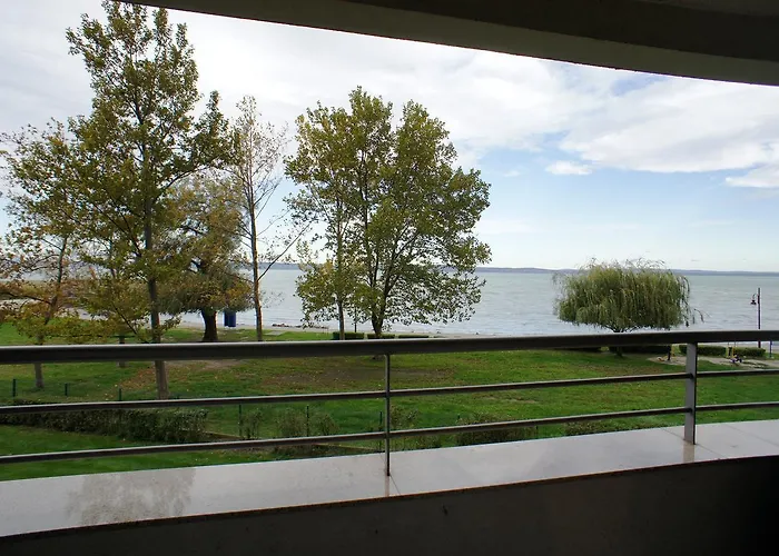 Club 218 Wellness Apartman Apartament Siófok