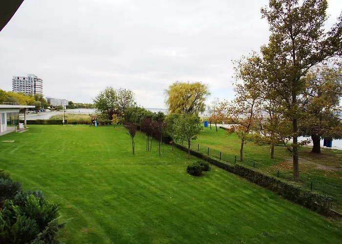 Club 218 Wellness Apartman * Siófok