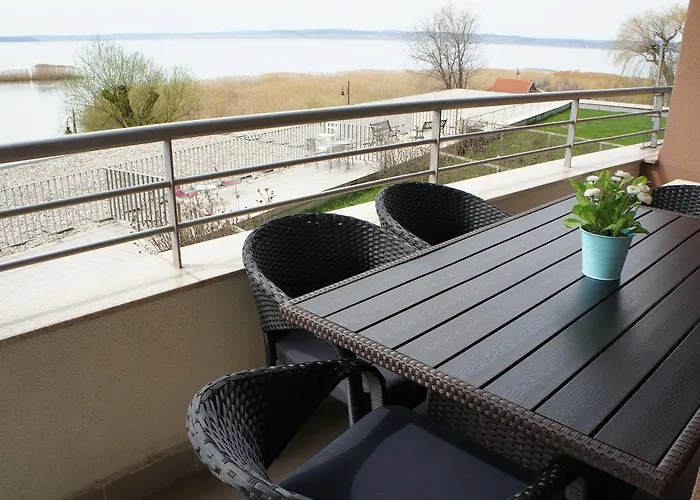 Club 218 Wellness Apartman